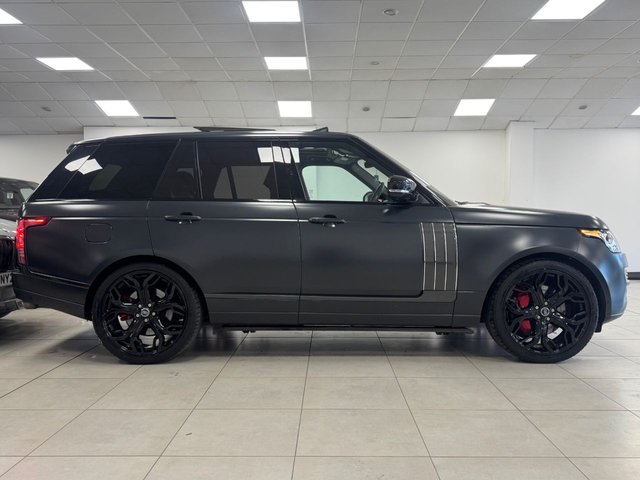 View our LAND ROVER RANGE ROVER