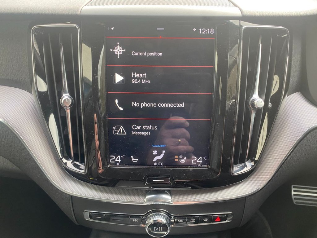 USED 2020 70 VOLVO XC60 2.0 D4 R-Design SUV 5dr Diesel Auto Euro 6 (s/s) (190 ps) SUNROOF HEATED SEATS