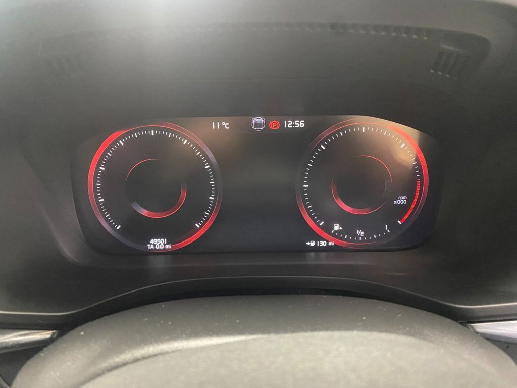 USED 2020 70 VOLVO XC60 2.0 D4 R-Design SUV 5dr Diesel Auto Euro 6 (s/s) (190 ps) SUNROOF HEATED SEATS