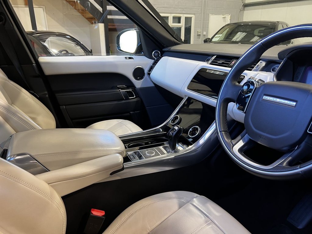 USED 2019 19 LAND ROVER RANGE ROVER SPORT 3.0 SD V6 HSE Dynamic SUV 5dr Diesel Auto 4WD Euro 6 (s/s) (306 ps) DEPLOYABLE STEPS|1YR WARRANTY
