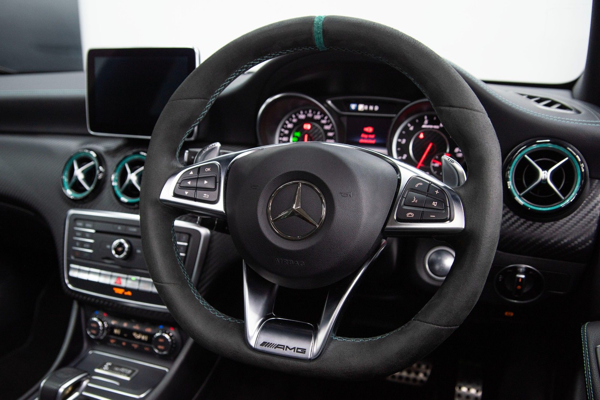 USED 2017 F MERCEDES-BENZ A-CLASS 2.0 A45 AMG PETRONAS 2015 World Champion Edition  