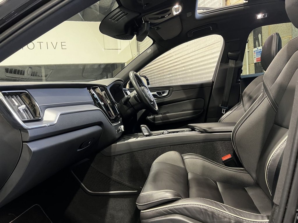 USED 2020 20 VOLVO XC60 2.0 B5 MHEV R-Design Pro SUV 5dr Petrol Hybrid Auto AWD Euro 6 (s/s) (250 ps) PANORAMIC ROOF|2 YEAR WARRANTY