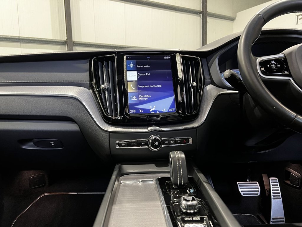 USED 2020 20 VOLVO XC60 2.0 B5 MHEV R-Design Pro SUV 5dr Petrol Hybrid Auto AWD Euro 6 (s/s) (250 ps) PANORAMIC ROOF|2 YEAR WARRANTY