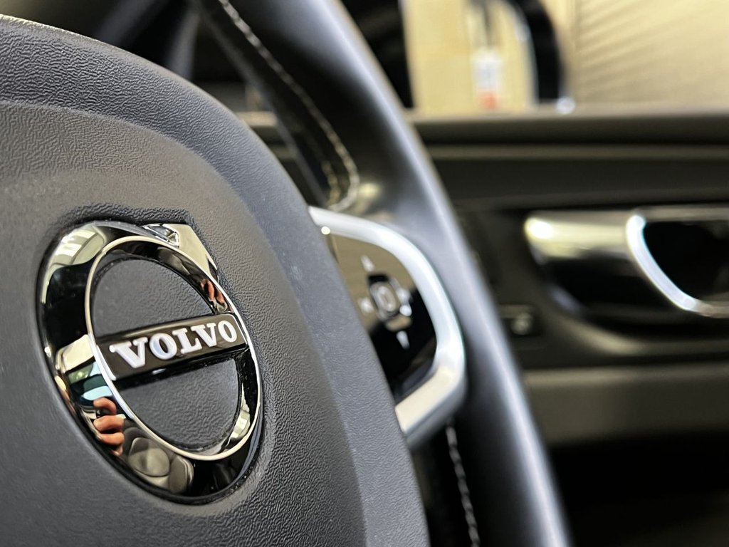 USED 2020 20 VOLVO XC60 2.0 B5 MHEV R-Design Pro SUV 5dr Petrol Hybrid Auto AWD Euro 6 (s/s) (250 ps) PANORAMIC ROOF|2 YEAR WARRANTY