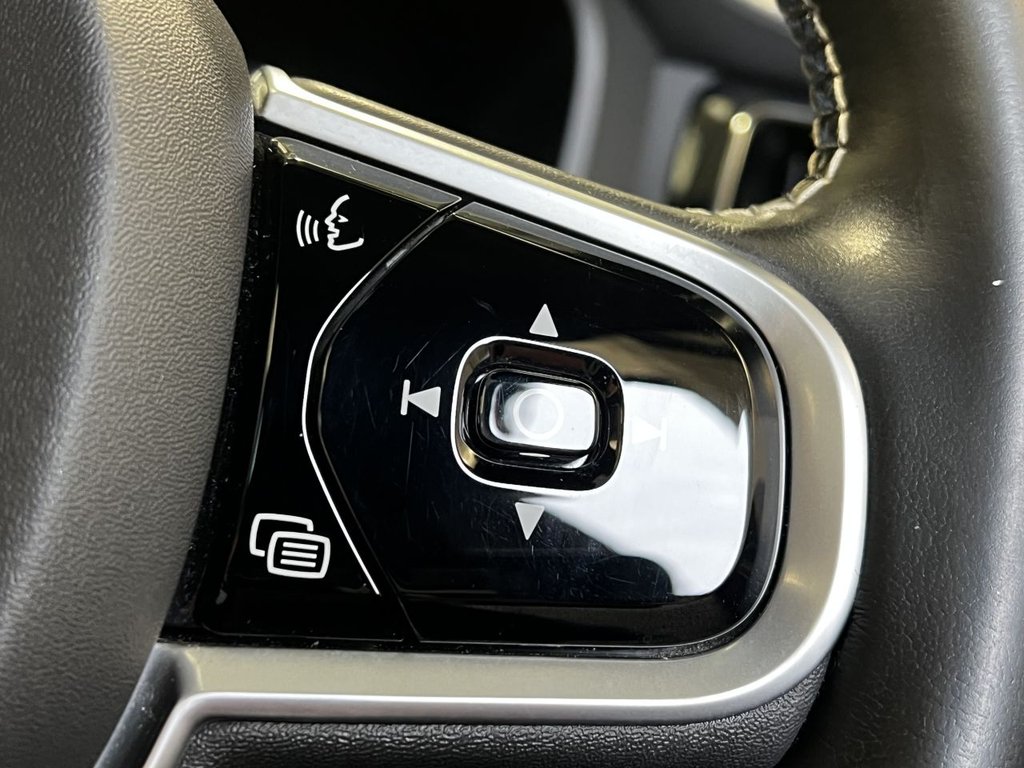 USED 2020 20 VOLVO XC60 2.0 B5 MHEV R-Design Pro SUV 5dr Petrol Hybrid Auto AWD Euro 6 (s/s) (250 ps) PANORAMIC ROOF|2 YEAR WARRANTY
