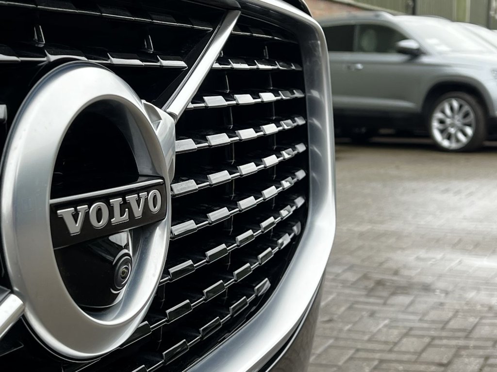 USED 2020 20 VOLVO XC60 2.0 B5 MHEV R-Design Pro SUV 5dr Petrol Hybrid Auto AWD Euro 6 (s/s) (250 ps) PANORAMIC ROOF|2 YEAR WARRANTY