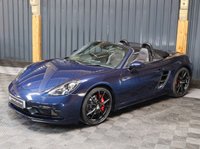 USED 2018 18 PORSCHE 718 BOXSTER 2.5T GTS Convertible 2dr Petrol PDK Euro 6 (s/s) (365 ps) FULL PORSCHE HISTORY, PORSCHE WARRANTY TO MARCH 2026, BOSE, PASM, CHRONO, SPORTS EXHAUST, CAR PLAY MIRRORLINK, PDK, HEATED SEATS, NIGHT BLUE PAINTWORK