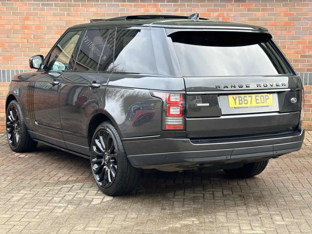 USED 2017 67 LAND ROVER RANGE ROVER 4.4 SD V8 Autobiography SUV 5dr Diesel Auto 4WD Euro 6 (s/s) (339 ps) DEPLOYABLE STEPS|1YR WARRANTY