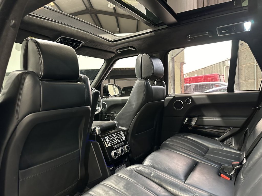 USED 2017 67 LAND ROVER RANGE ROVER 4.4 SD V8 Autobiography SUV 5dr Diesel Auto 4WD Euro 6 (s/s) (339 ps) DEPLOYABLE STEPS|1YR WARRANTY