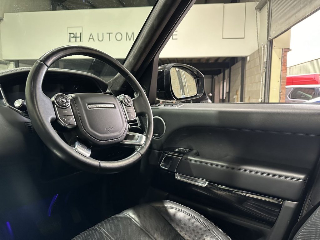 USED 2017 67 LAND ROVER RANGE ROVER 4.4 SD V8 Autobiography SUV 5dr Diesel Auto 4WD Euro 6 (s/s) (339 ps) DEPLOYABLE STEPS|1YR WARRANTY