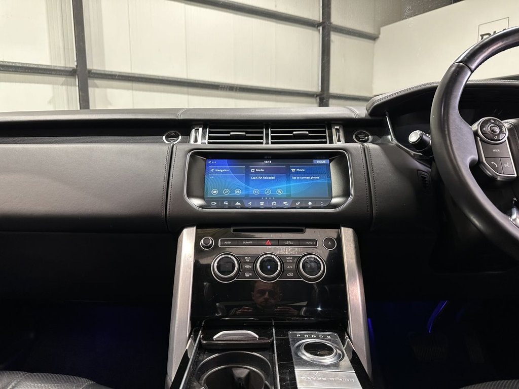 USED 2017 67 LAND ROVER RANGE ROVER 4.4 SD V8 Autobiography SUV 5dr Diesel Auto 4WD Euro 6 (s/s) (339 ps) DEPLOYABLE STEPS|1YR WARRANTY