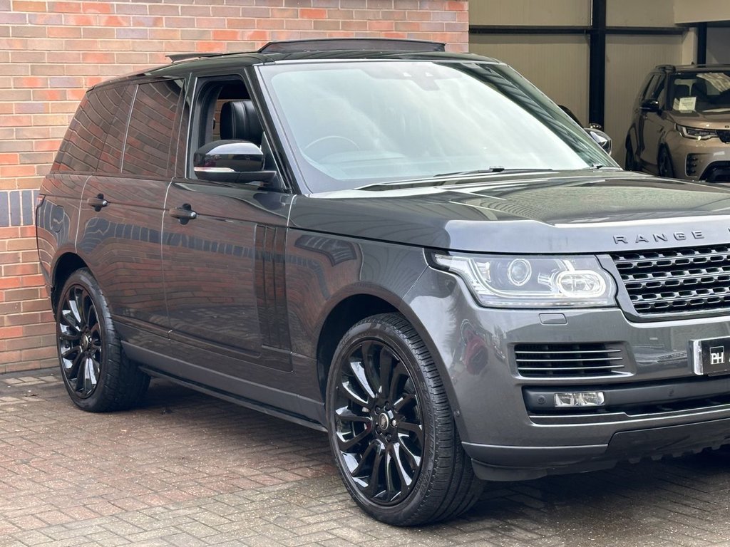 USED 2017 67 LAND ROVER RANGE ROVER 4.4 SD V8 Autobiography SUV 5dr Diesel Auto 4WD Euro 6 (s/s) (339 ps) DEPLOYABLE STEPS|1YR WARRANTY