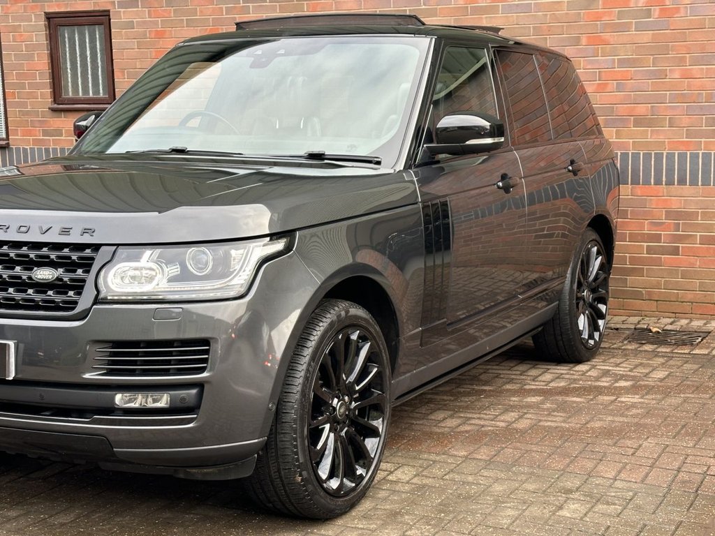 USED 2017 67 LAND ROVER RANGE ROVER 4.4 SD V8 Autobiography SUV 5dr Diesel Auto 4WD Euro 6 (s/s) (339 ps) DEPLOYABLE STEPS|1YR WARRANTY
