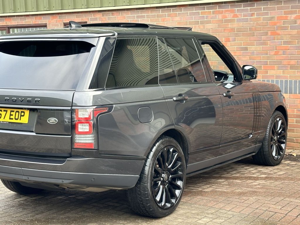USED 2017 67 LAND ROVER RANGE ROVER 4.4 SD V8 Autobiography SUV 5dr Diesel Auto 4WD Euro 6 (s/s) (339 ps) DEPLOYABLE STEPS|1YR WARRANTY