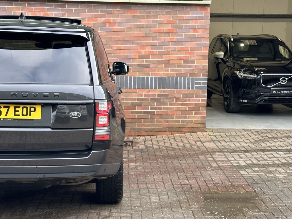 USED 2017 67 LAND ROVER RANGE ROVER 4.4 SD V8 Autobiography SUV 5dr Diesel Auto 4WD Euro 6 (s/s) (339 ps) DEPLOYABLE STEPS|1YR WARRANTY