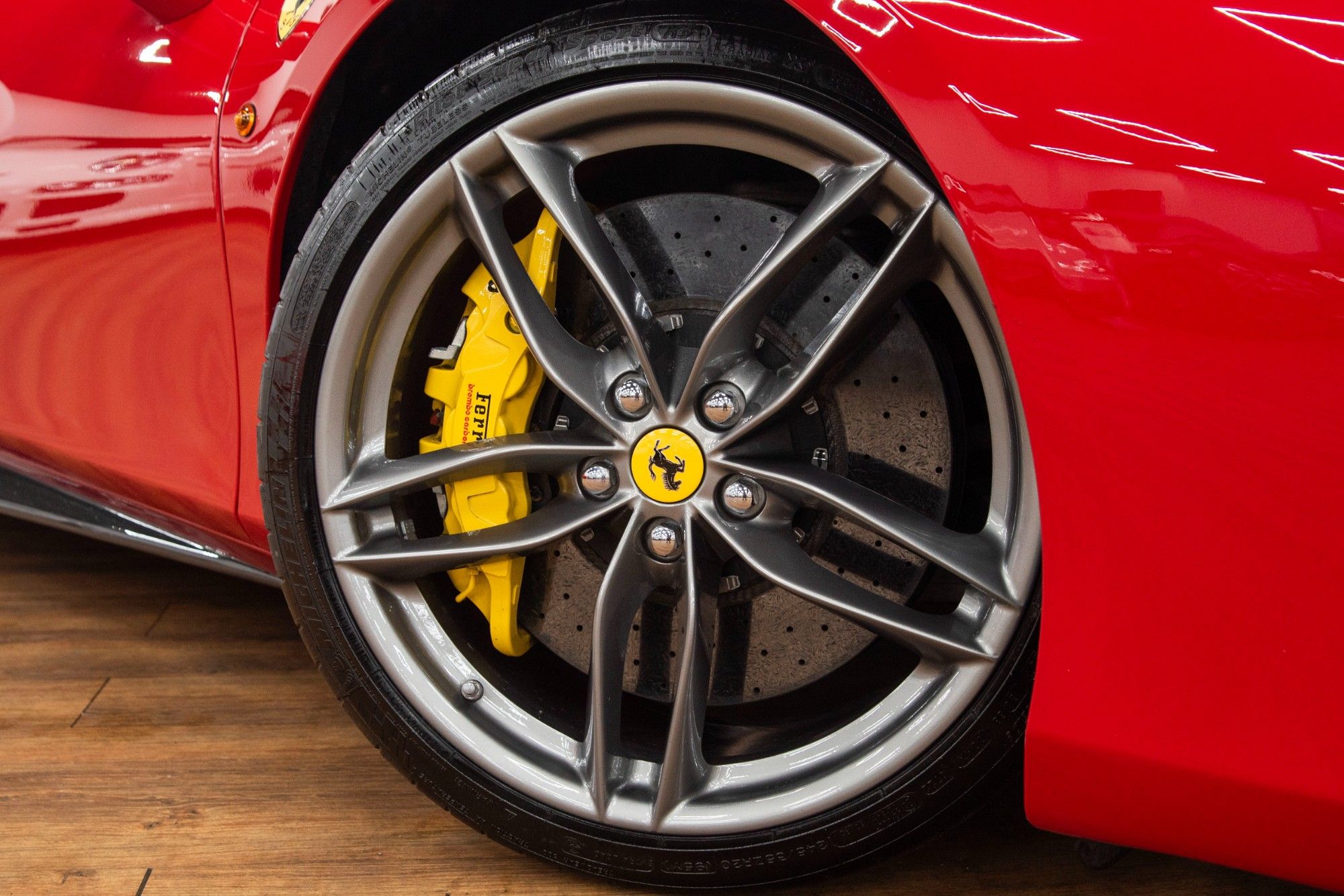 USED 2018 FERRARI 488 3.9T V8 Spider 
