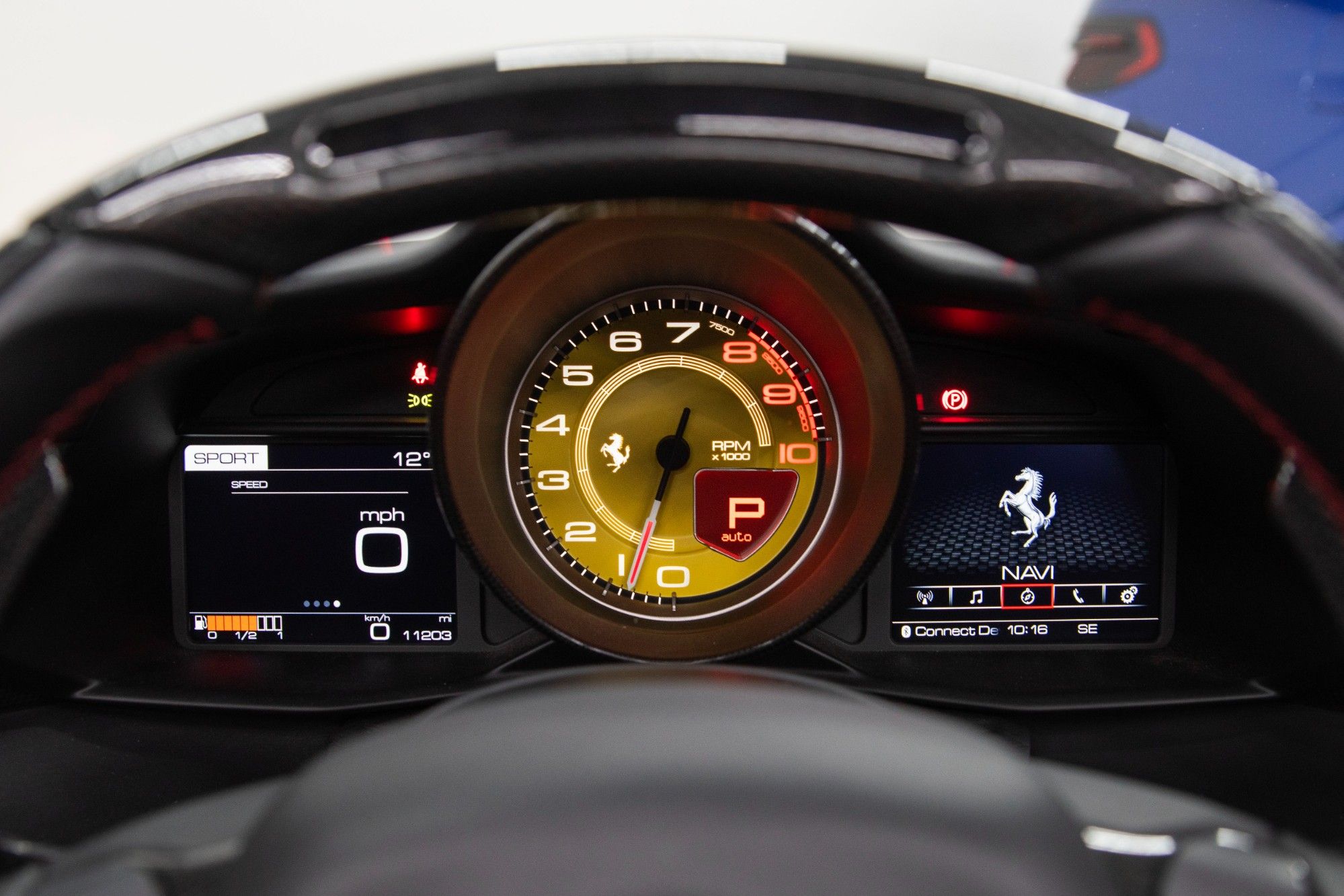 USED 2018 FERRARI 488 3.9T V8 Spider 