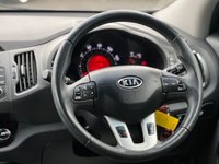 USED 2011 61 KIA SPORTAGE 2.0 CRDi KX-3 SUV 5dr Diesel Auto AWD Euro 5 (134 bhp) PAN SUNROOF + HEATED SEATS