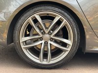 USED 2017 67 AUDI A6 AVANT 2.0 TDI ultra Black Edition Estate 5dr Diesel S Tronic Euro 6 (s/s) (190 ps) 