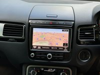 USED 2015 15 VOLKSWAGEN TOUAREG 3.0 TDI V6 BlueMotion Tech R-Line SUV 5dr Diesel Tiptronic 4WD Euro 6 (s/s) (262 ps) 