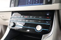 USED 2018 18 JAGUAR XF 2.0i Portfolio Saloon 4dr Petrol Auto Euro 6 (s/s) (200 ps) FANATASTIC SPECIFICATION FROM NEW  WITH SPORTS LEATHER MERIDIAN SOUND UPGRADE REAR CAMEREA