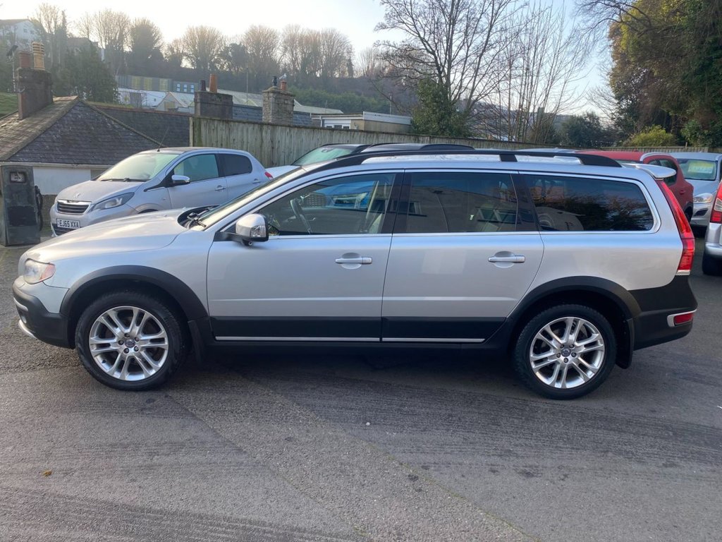 USED 2013 63 VOLVO XC70 2.4 D5 SE Lux Estate 5dr Diesel Geartronic AWD Euro 5 (215 ps) 57000 MILES FULL SERVICE HISTORY