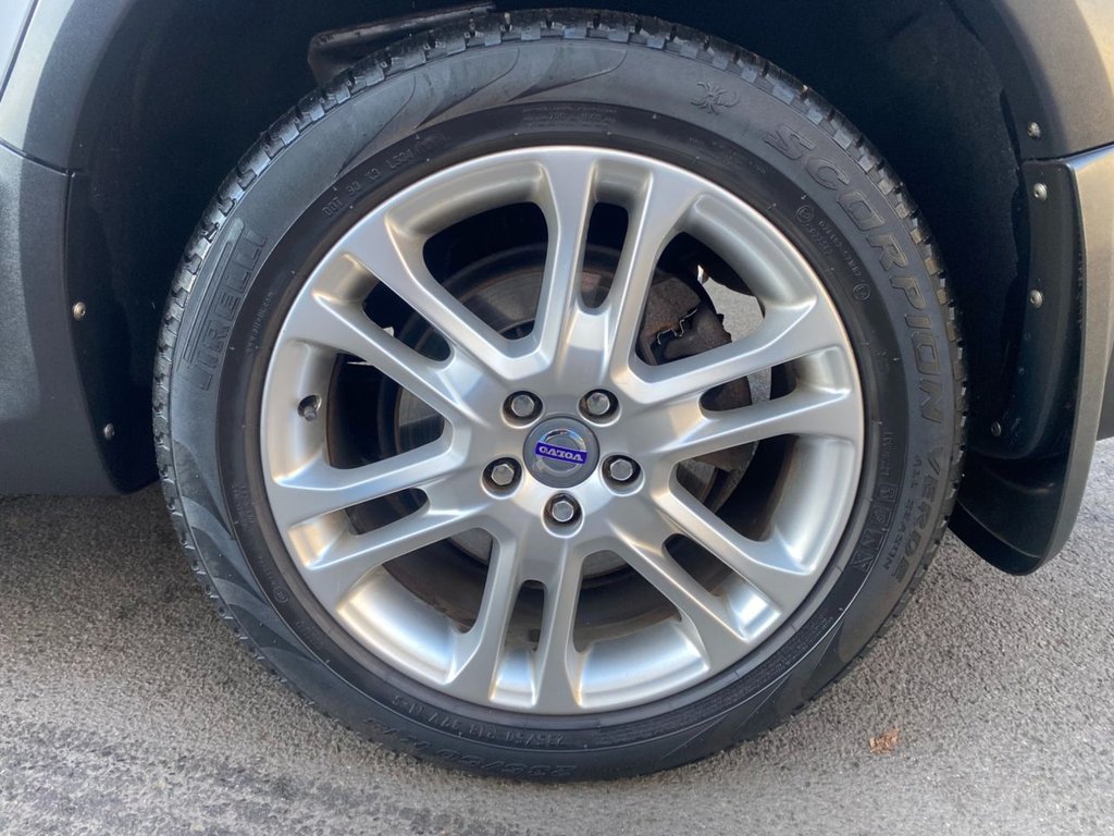 USED 2013 63 VOLVO XC70 2.4 D5 SE Lux Estate 5dr Diesel Geartronic AWD Euro 5 (215 ps) 57000 MILES FULL SERVICE HISTORY