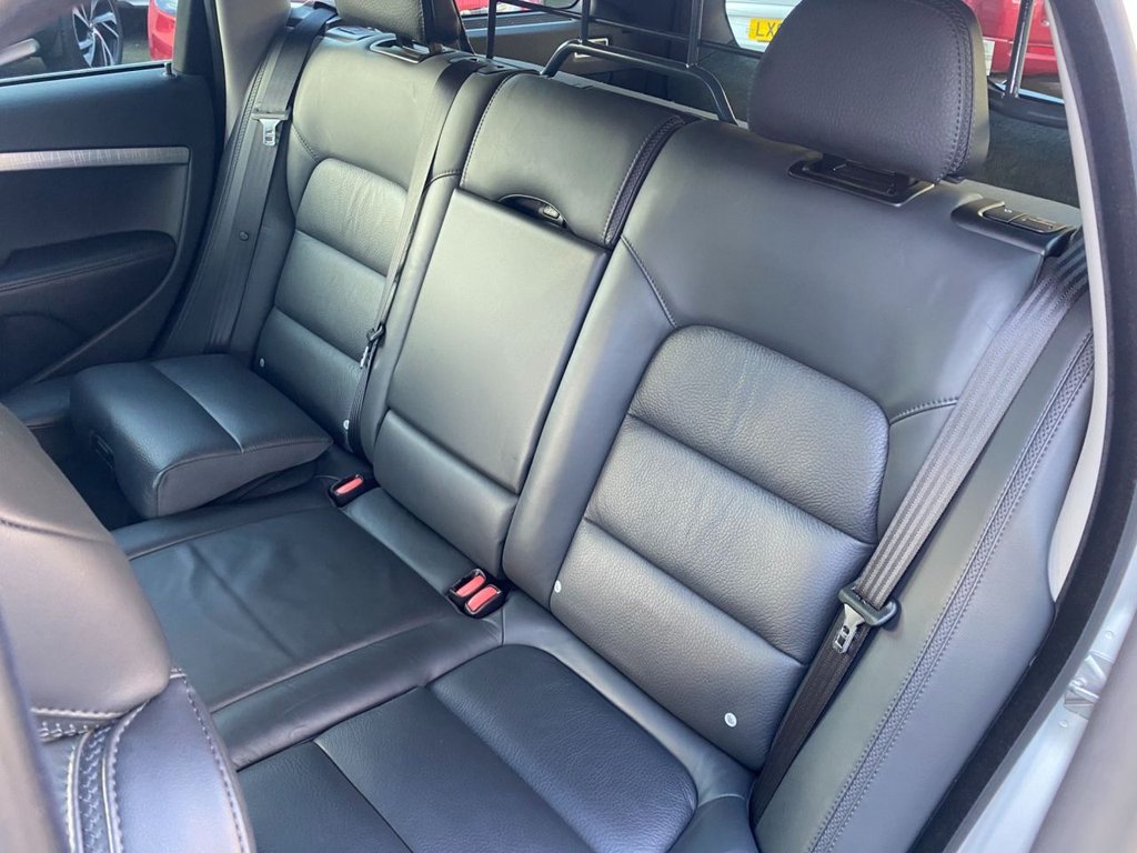 USED 2013 63 VOLVO XC70 2.4 D5 SE Lux Estate 5dr Diesel Geartronic AWD Euro 5 (215 ps) 57000 MILES FULL SERVICE HISTORY