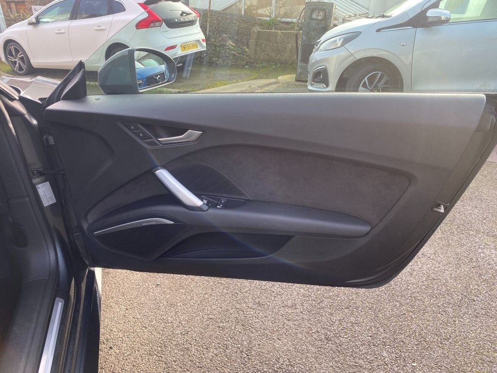 USED 2017 17 AUDI TT 1.8 TFSI Black Edition Coupe 3dr Petrol Manual Euro 6 (s/s) (180 ps) HEATED SEATS DAB NAV PARK ASSIST