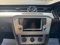 USED 2015 65 VOLKSWAGEN PASSAT 2.0 TDI BlueMotion Tech SE Business Saloon 4dr Diesel Manual Euro 6 (s/s) (150 ps) 
