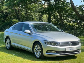 2015 VOLKSWAGEN PASSAT