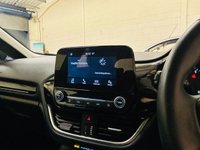 USED 2018 68 FORD FIESTA 1.1 Ti-VCT Zetec Hatchback 3 Door Petrol Manual Euro 6 (s/s) (85 ps) APPLE CAR PLAY 1 LADY OWNER