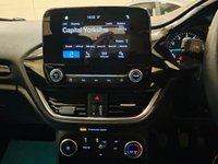 USED 2018 68 FORD FIESTA 1.1 Ti-VCT Zetec Hatchback 3 Door Petrol Manual Euro 6 (s/s) (85 ps) APPLE CAR PLAY 1 LADY OWNER