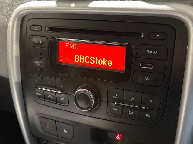 View our DACIA DUSTER