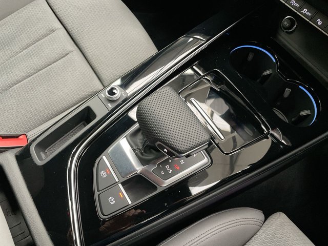 USED 2024 73 Audi A4 2.0 Tfsi 40 Black Edition Saloon 4dr Petrol S Tronic Euro 6 (s/S) (204 Ps) - Sat Nav + Parking Camera