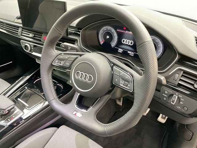 USED 2024 73 Audi A4 2.0 Tfsi 40 Black Edition Saloon 4dr Petrol S Tronic Euro 6 (s/S) (204 Ps) - Sat Nav + Parking Camera