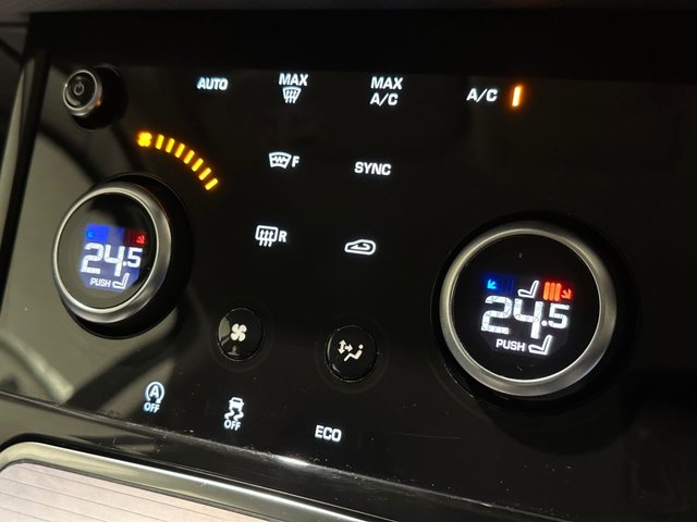 View our LAND ROVER RANGE ROVER EVOQUE