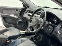 USED 2009 59 KIA SPORTAGE 2.0 CRDi XS SUV 5dr Diesel Automatic 2WD (210 g/km, 138 bhp) Automatic 2.0 CRD i XS SUV