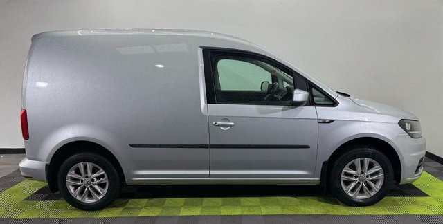 2020 VOLKSWAGEN CADDY - Photo 8