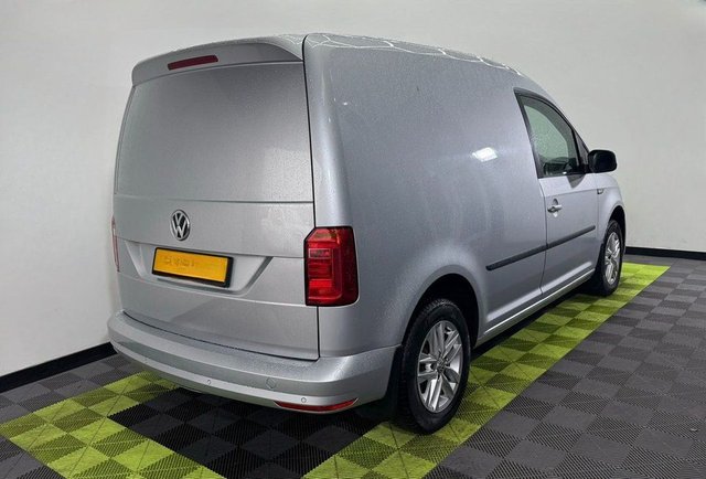 2020 VOLKSWAGEN CADDY - Photo 2