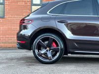 USED 2017 17 PORSCHE MACAN 3.6T V6 Turbo SUV 5dr Petrol PDK 4WD Euro 6 (s/s) (400 ps) RARE SPEC