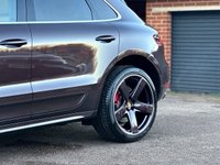USED 2017 17 PORSCHE MACAN 3.6T V6 Turbo SUV 5dr Petrol PDK 4WD Euro 6 (s/s) (400 ps) RARE SPEC