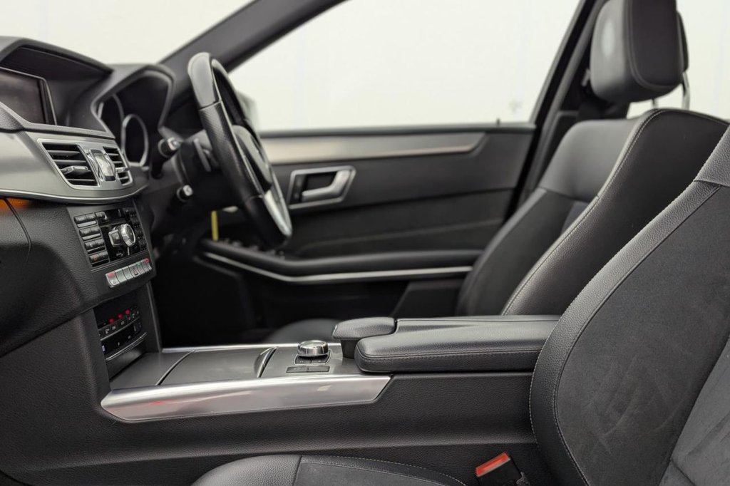 USED 2014 14 MERCEDES-BENZ E-CLASS 2.1 E220 CDI AMG Sport Saloon 4dr Diesel G-Tronic+ Euro 5 (s/s) (170 ps) Sat Nav Part Leather