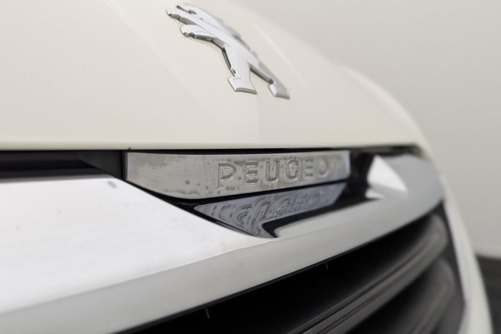 USED 2016 16 PEUGEOT 108 1.2 PureTech Allure Hatchback 3dr Petrol Manual Euro 6 (82 ps) Cruise Control Air Con