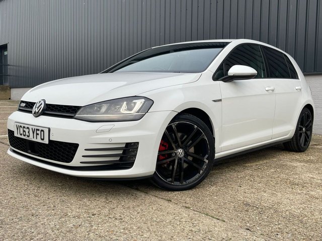 View our VOLKSWAGEN GOLF