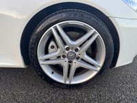USED 2010 G MERCEDES-BENZ SLK 3.0 SLK300 Convertible 2dr Petrol G-Tronic Euro 5 (231 ps) 