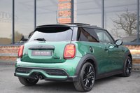 USED 2021 21 MINI HATCH 2.0 Cooper S Exclusive Hatchback 3dr Petrol Steptronic Euro 6 (s/s) (178 ps) PAN ROOF / COMFORT+ / MATRIX