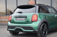 USED 2021 21 MINI HATCH 2.0 Cooper S Exclusive Hatchback 3dr Petrol Steptronic Euro 6 (s/s) (178 ps) PAN ROOF / COMFORT+ / MATRIX