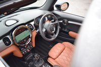 USED 2021 21 MINI HATCH 2.0 Cooper S Exclusive Hatchback 3dr Petrol Steptronic Euro 6 (s/s) (178 ps) PAN ROOF / COMFORT+ / MATRIX