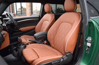USED 2021 21 MINI HATCH 2.0 Cooper S Exclusive Hatchback 3dr Petrol Steptronic Euro 6 (s/s) (178 ps) PAN ROOF / COMFORT+ / MATRIX